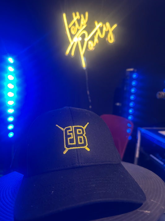 EB Baseball cap black and yellow
