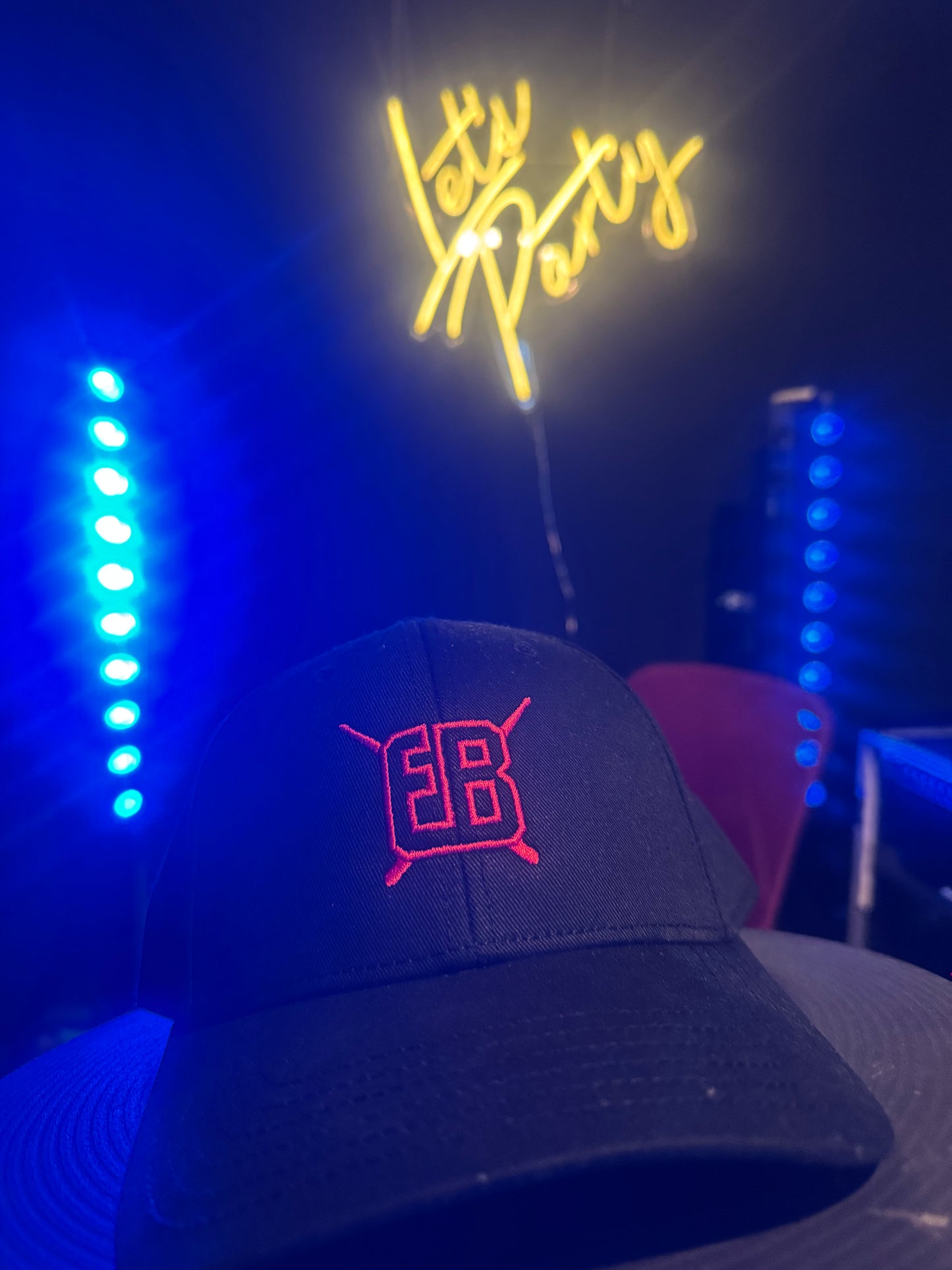 EB Baseball cap black and Pink